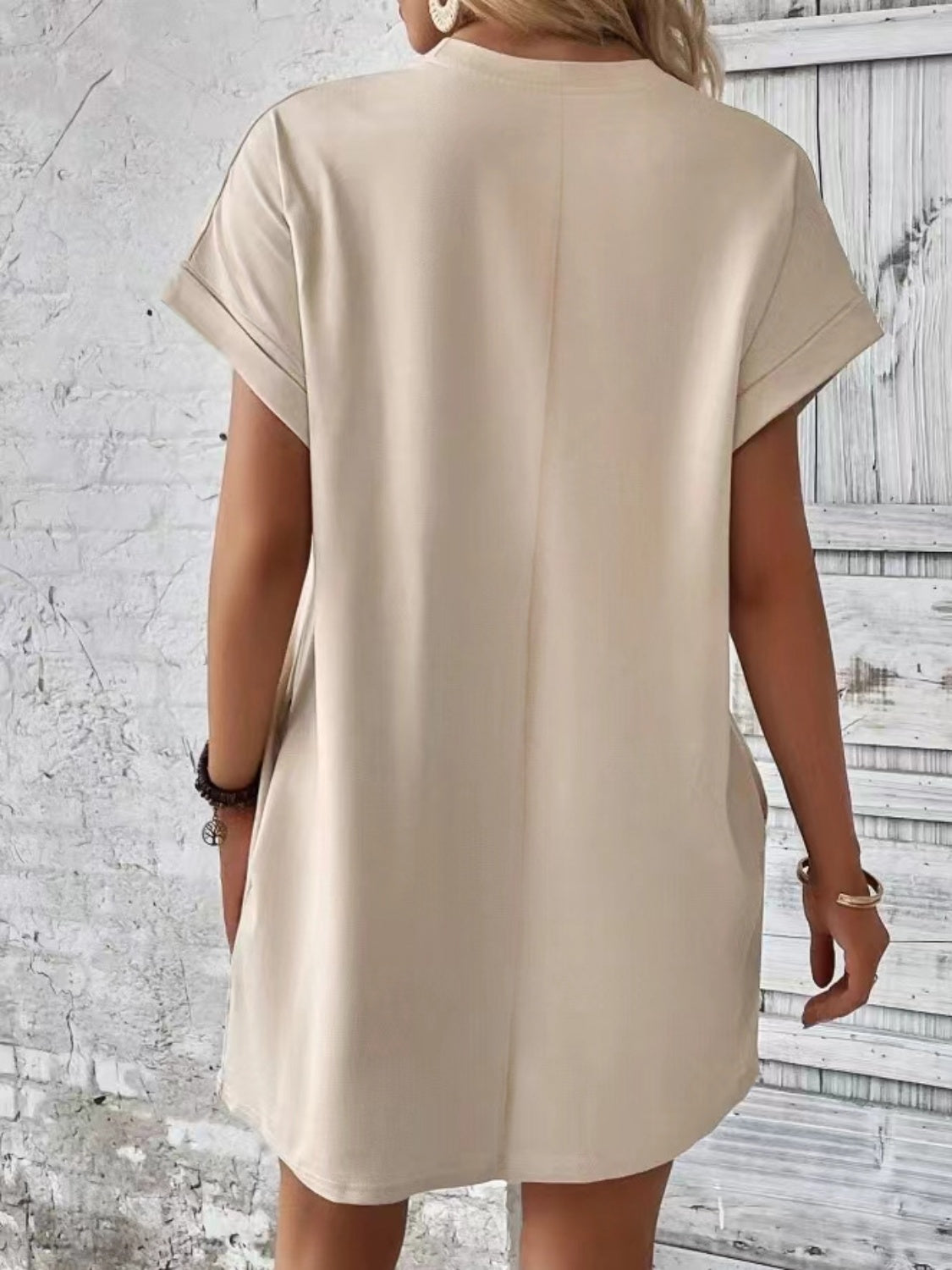Pocketed Round Neck Short Sleeve Dress - store name